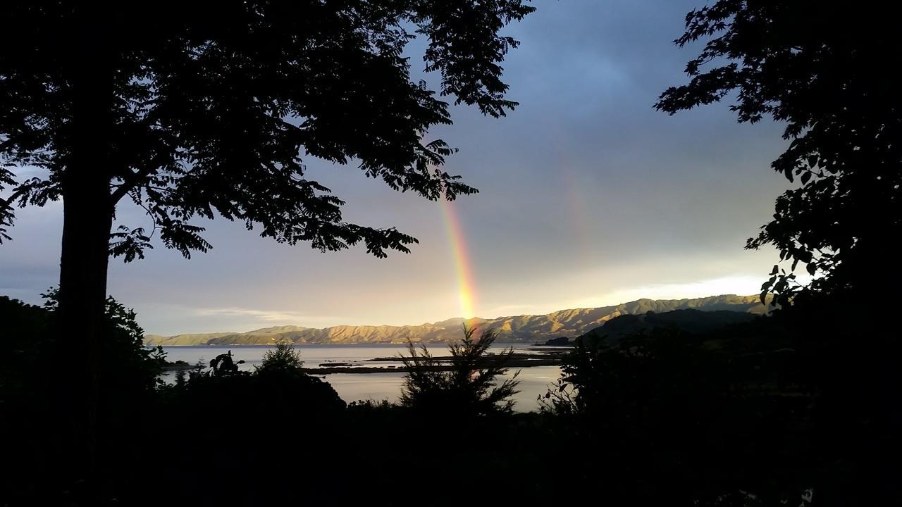 First Light Rangihaeata Retreat Villa Takaka Bagian luar foto